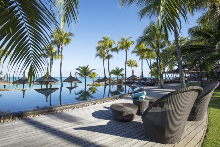 5-star-royal-palm-beachcomber