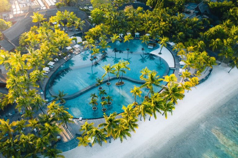 trou-aux-biches-swimming-pool